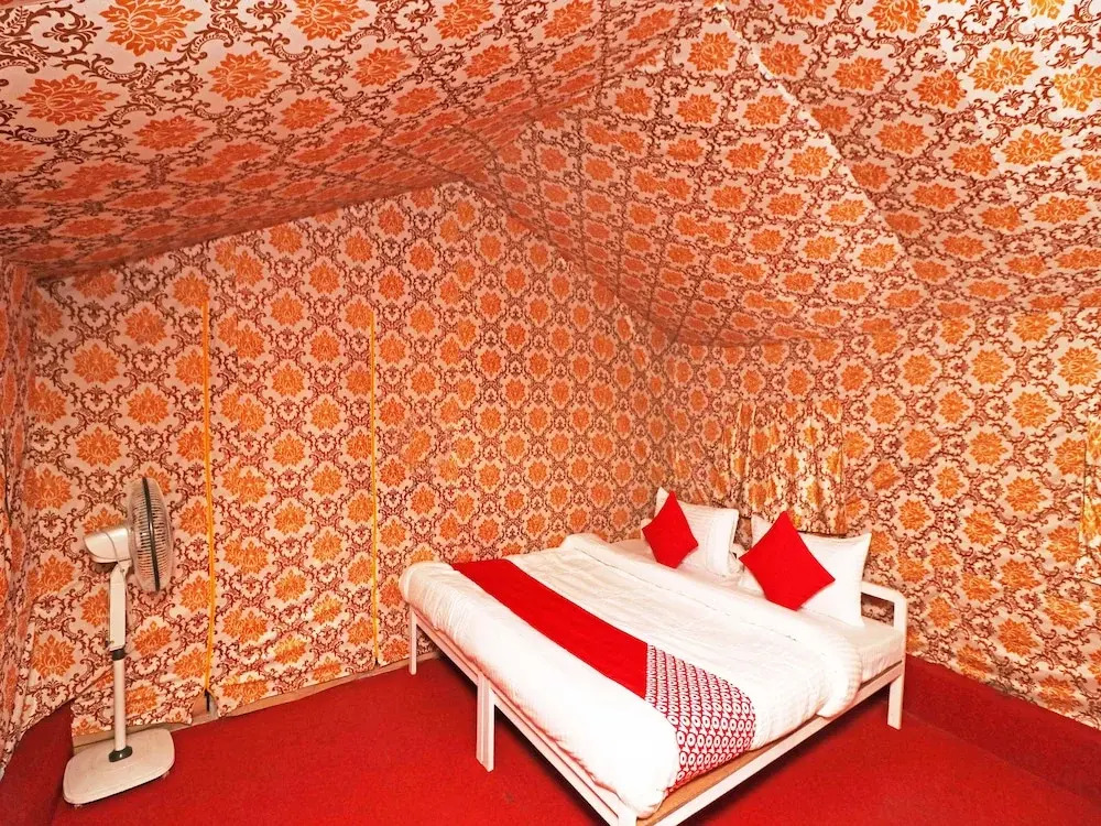 Yoyo Moonlight By OYO Rooms