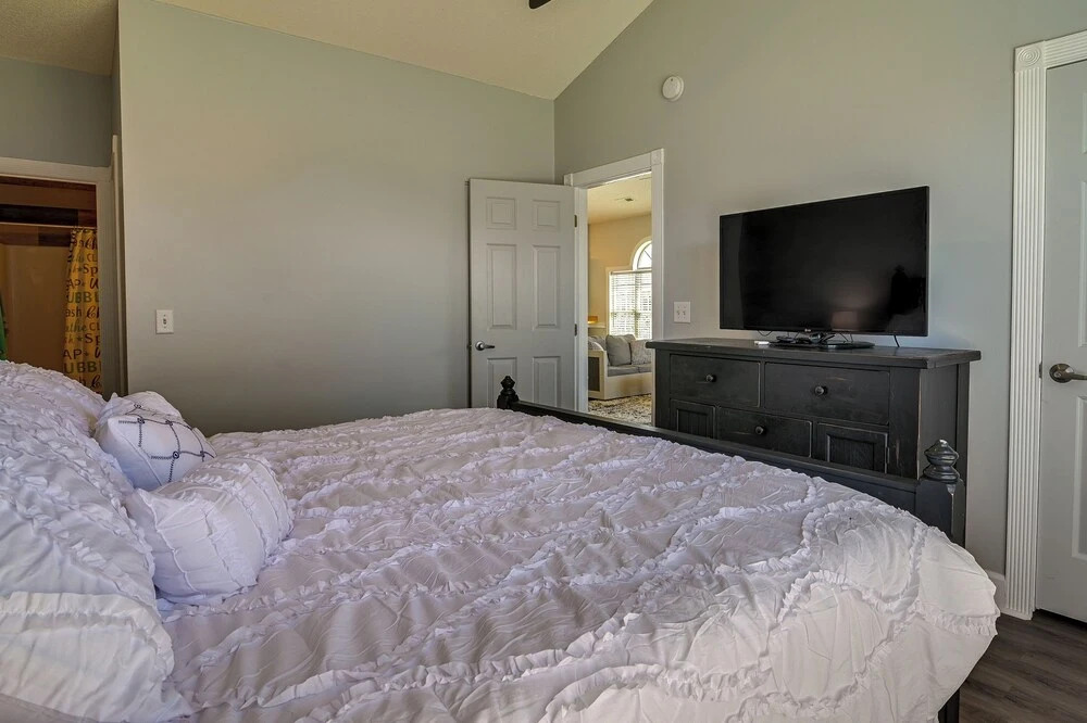 Idyllic Myrtle Beach Condo: Golf Course On-site
