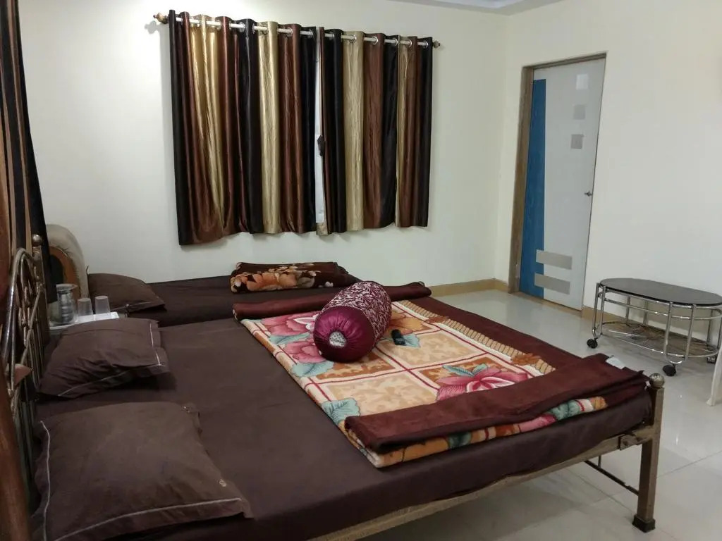 Hotel Shanti Palace