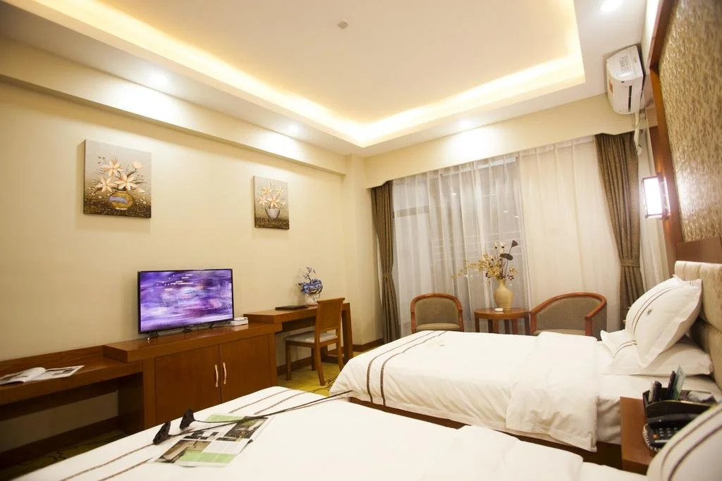 Hua Sheng Hotel