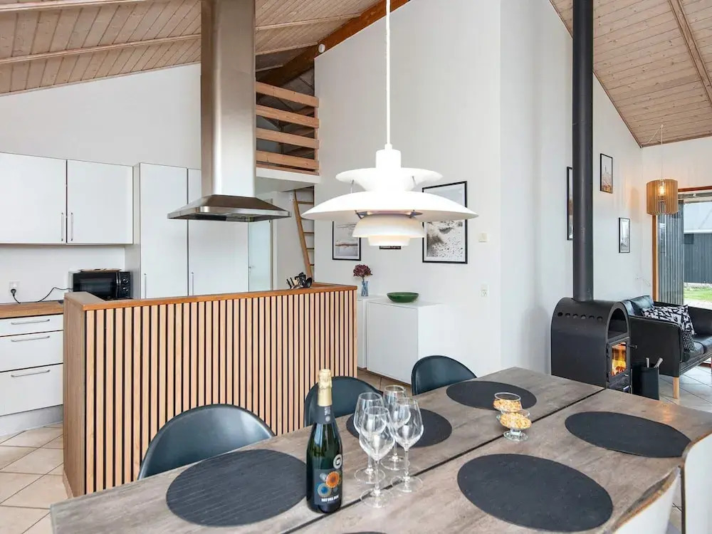 6 Person Holiday Home in Ulfborg