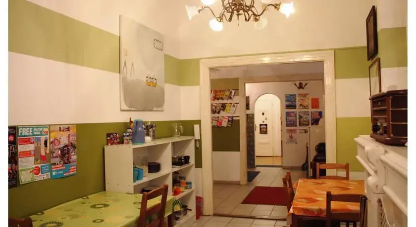 Ginkgo Hostel Budapest