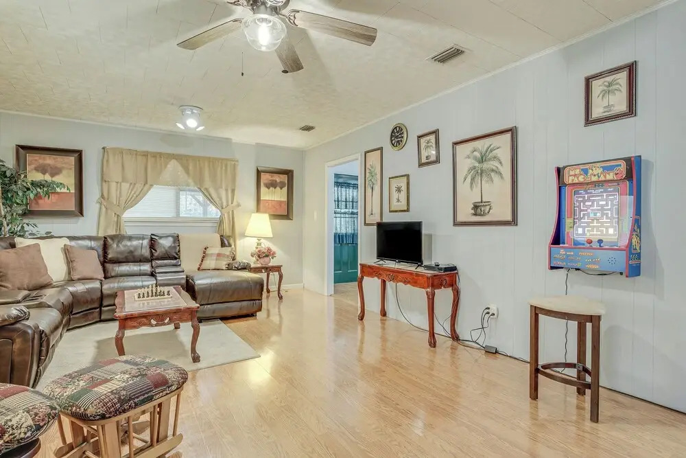 Peaceful Alabama Vacation Rental w/ Large Deck