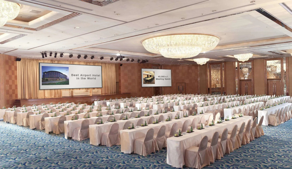 Regal Airport Hotel