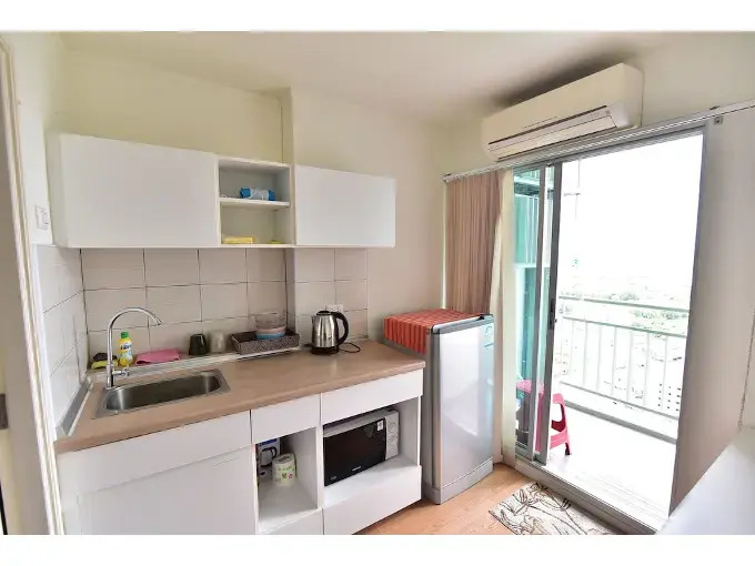 Lumpini Wongamat Suites