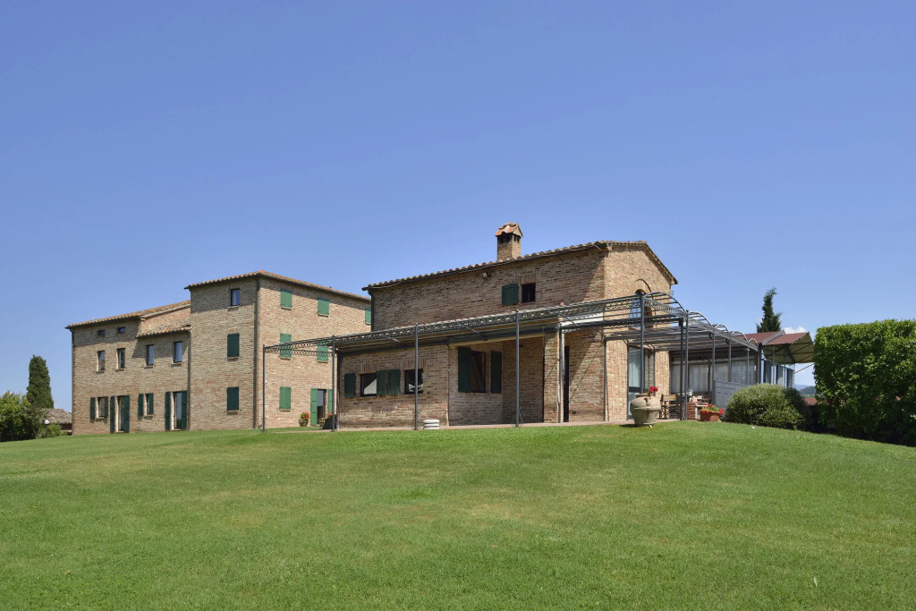 Porsenna Resort