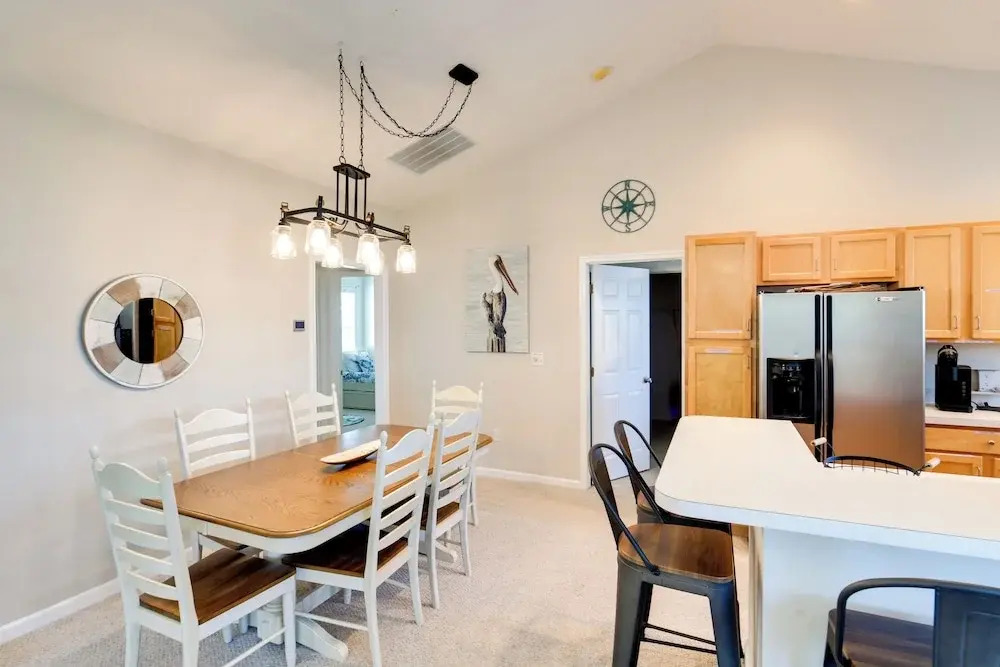 4 Mi to Beach: Lewes Townhome w/ Ping-pong Table