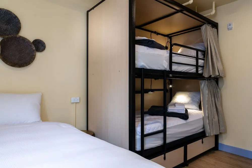 Auberge Jeunesse QBEDS Hostel