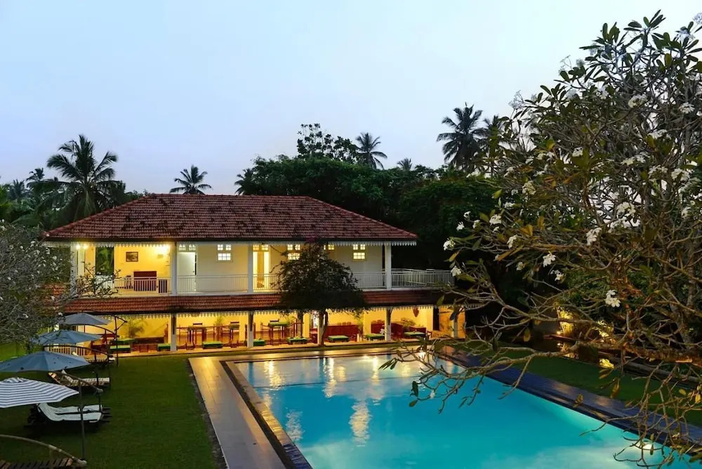 Hotel Warahena Walauwa