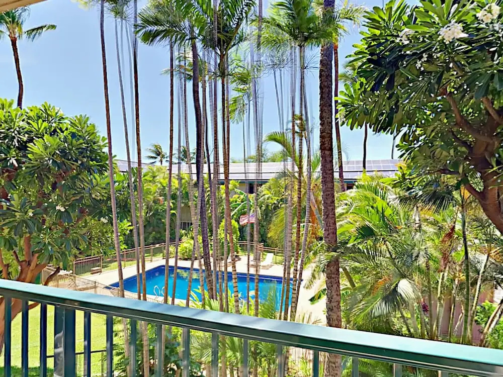 Sunny 1br W/ Pool & Balcony - Walk 5 Minutes To Beach 1 Bedroom Condo