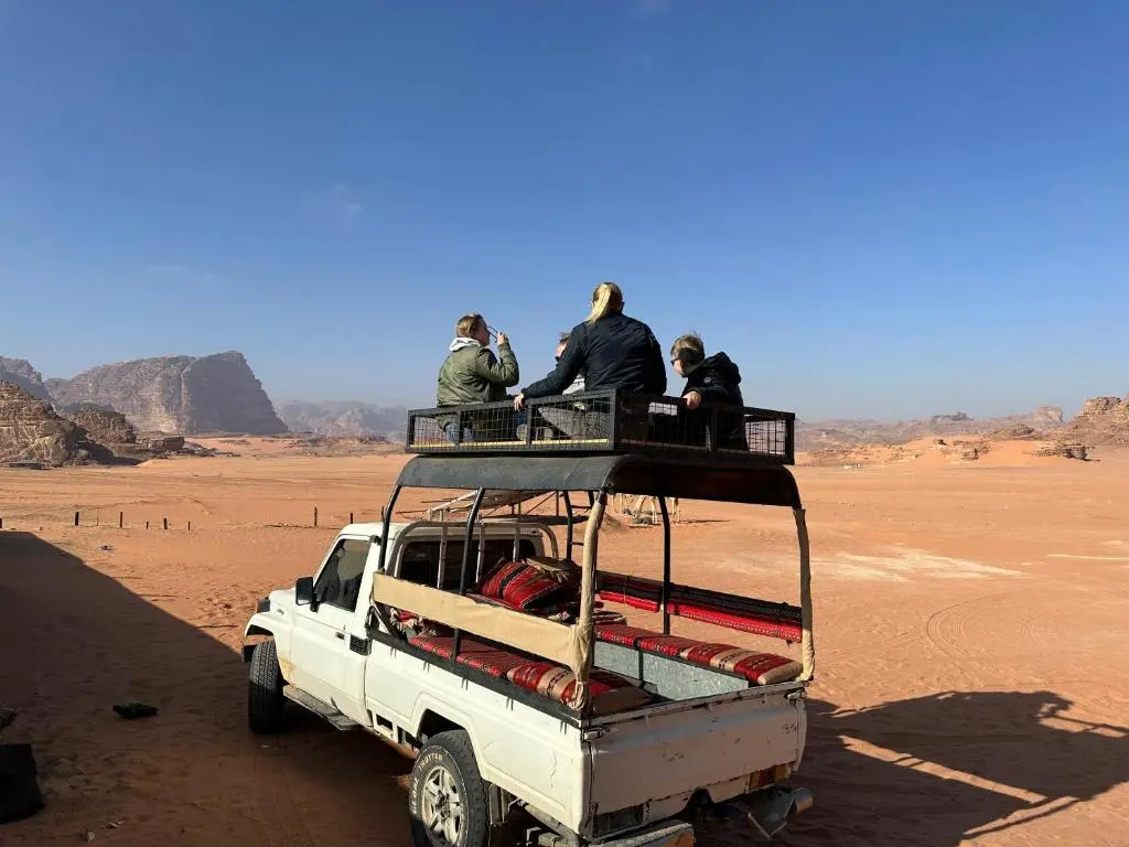 Nael Panoramic Camp