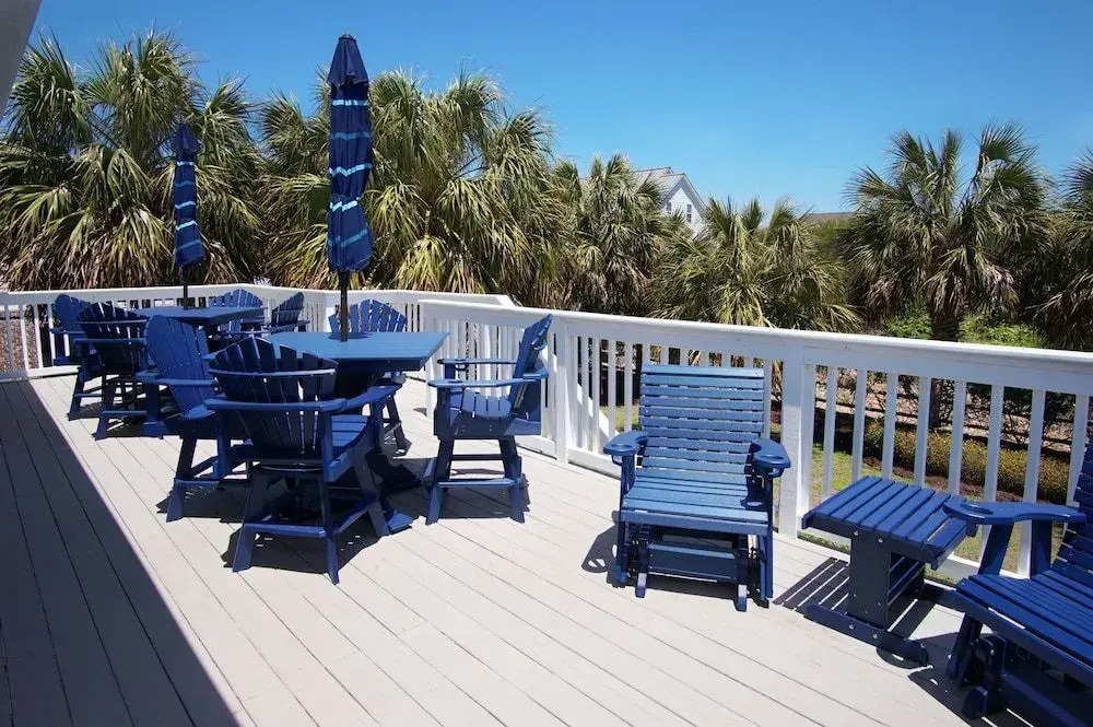 Fifty Palms by RedAwning