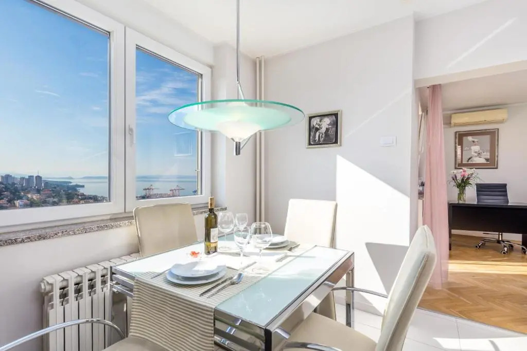 Apartment City View Rijeka