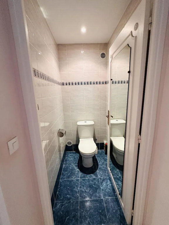 Two Bed Apt in the Center of Cannes - 2229