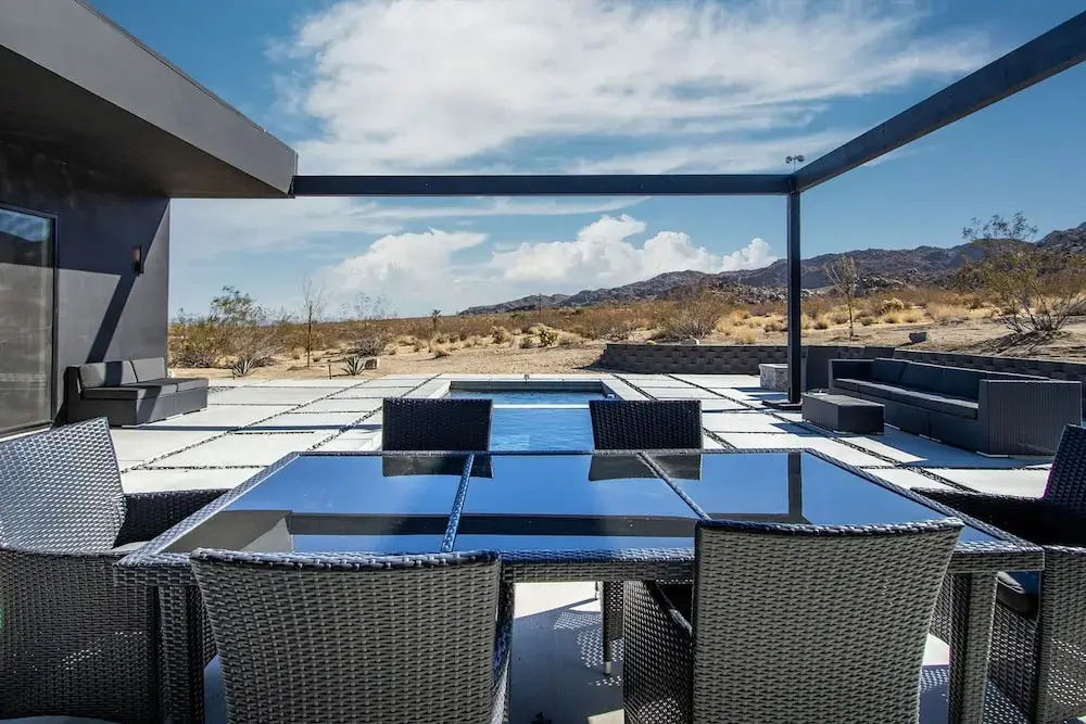 Luxe Modern Escape w Pool Hot Tub Firepit Desert View Lassen by Avantstay