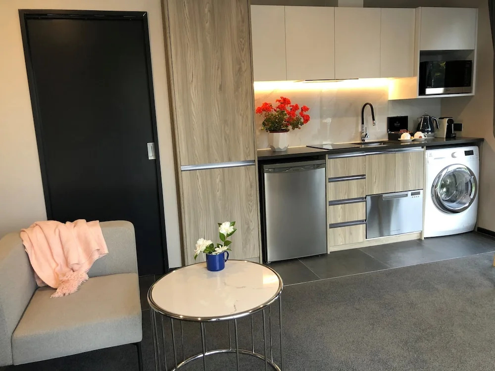 Whitewood Suites Inner City Luxury Apartments