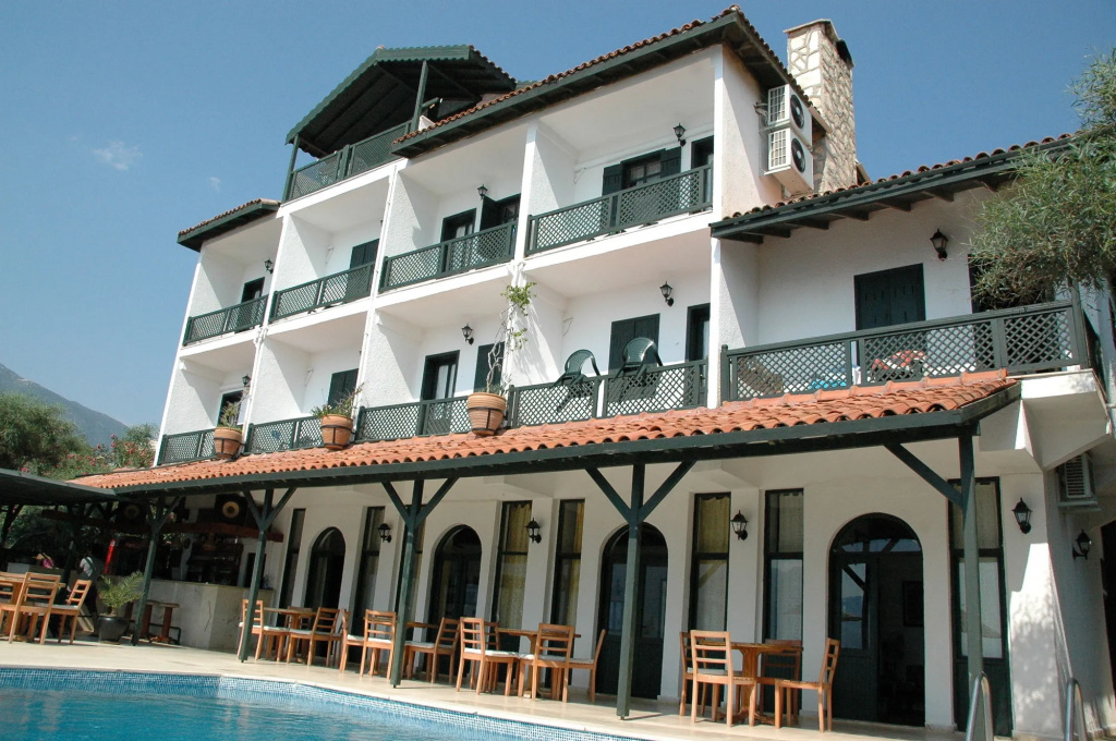 Arpia Hotel
