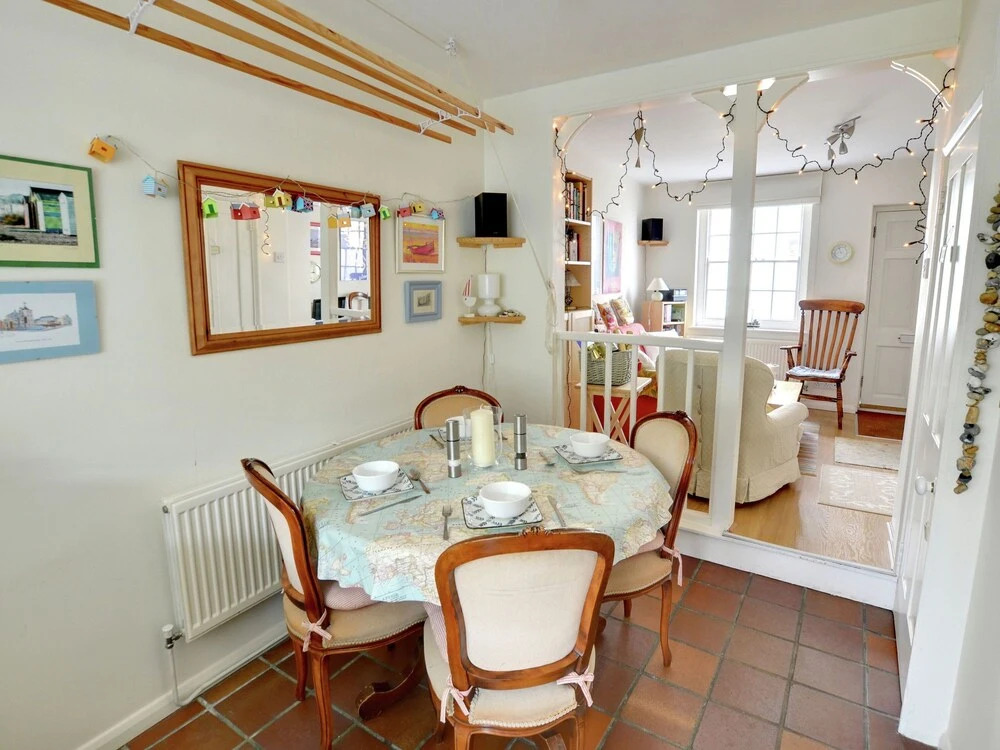 Quaint Holiday Home in Deal Kent With Terrace