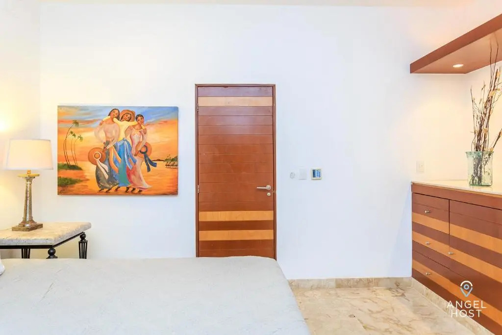 Casa del Mar by Stella Rentals