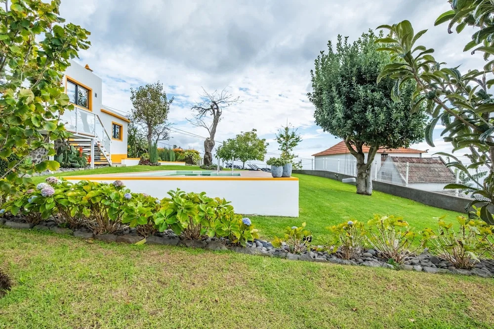 Villa Piedade by Homie