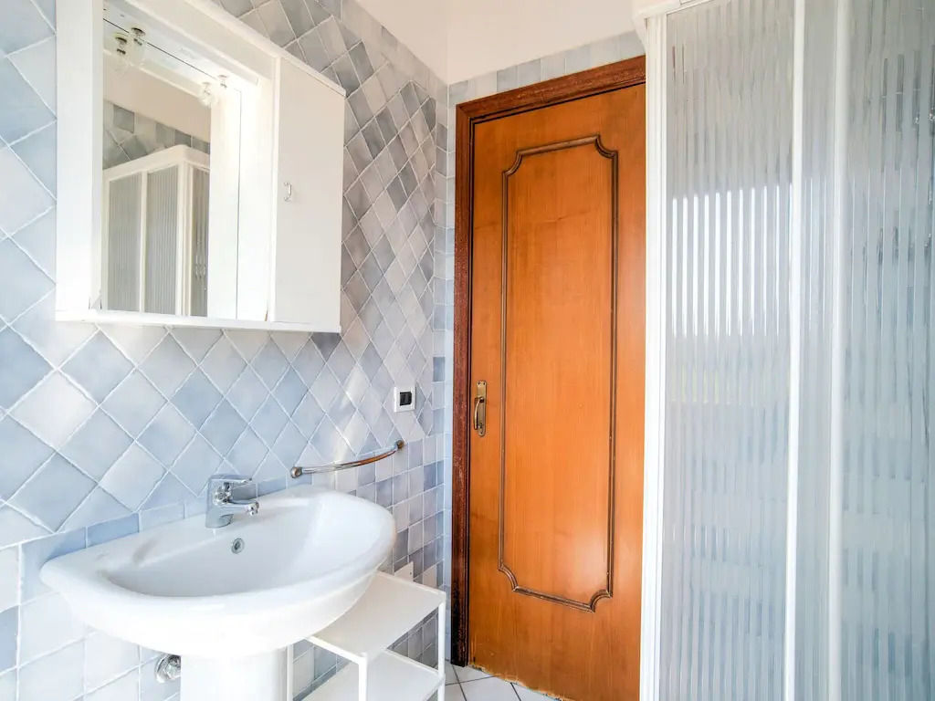 Serene Apartment in Marinella Near Beach