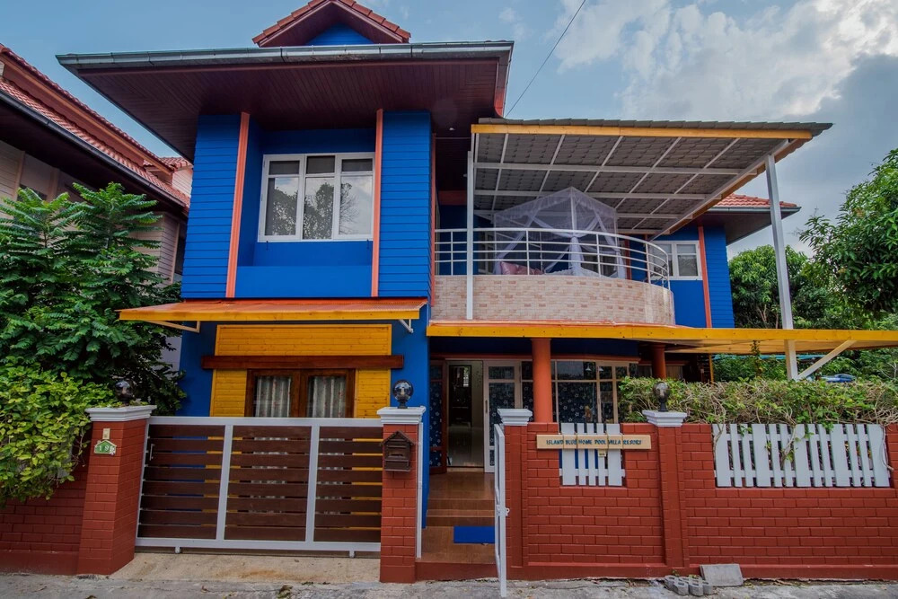 Island Blue Home Pool Villa
