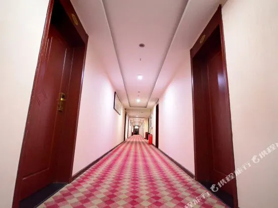 Wuhan Shuishan Business Hotel