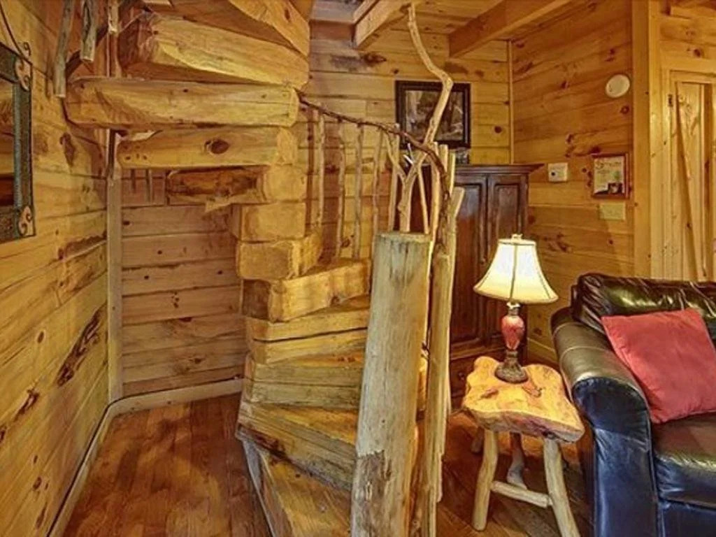 Creekside Hideaway by RedAwning