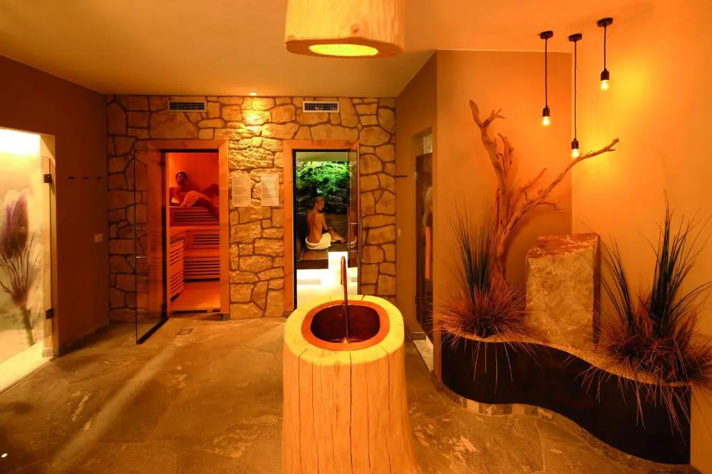 B&B Hotel Mirabel