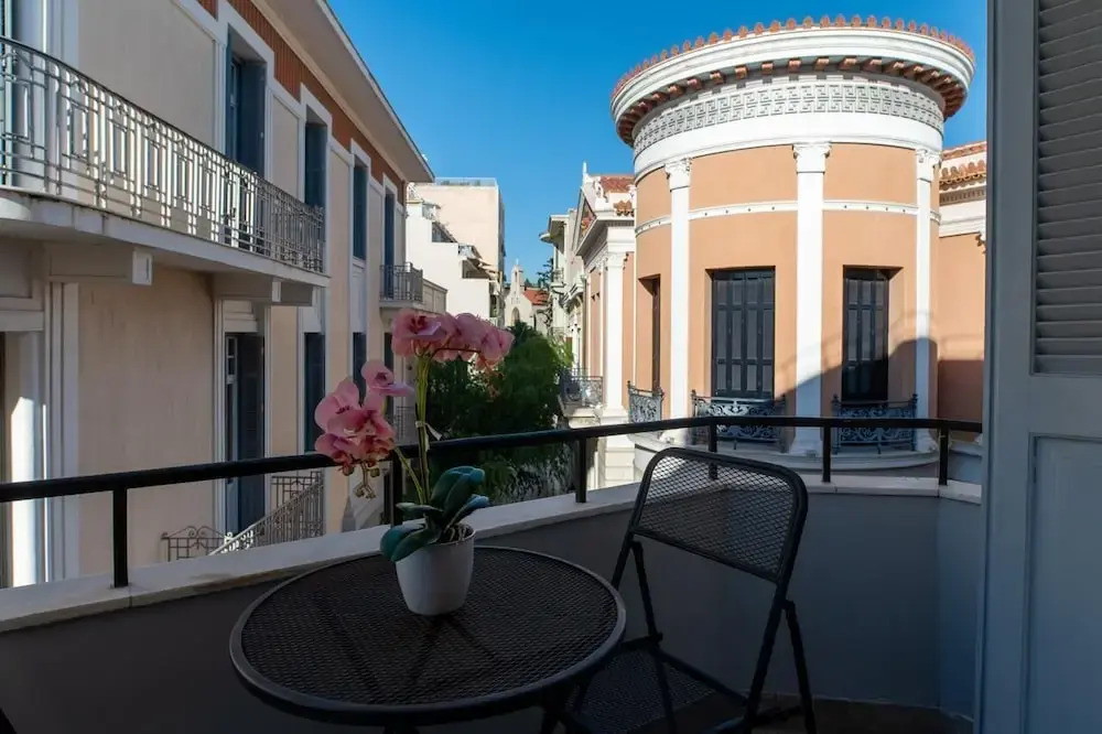 1900's Athens Residence