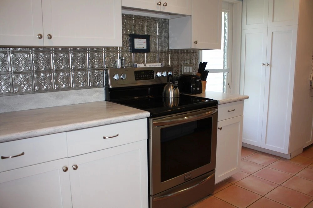 Aloha Kai - Unit 20- Beautifully Updated! 2 Bedrooms 2 Bathrooms Apts