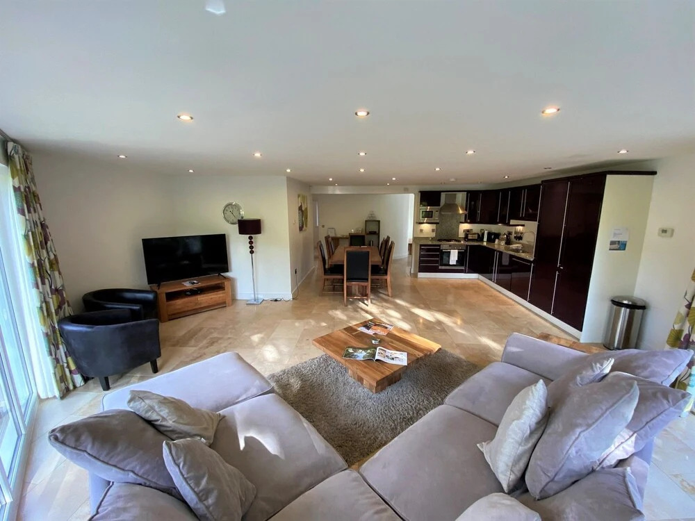 Trewhiddle Retreat V23 by Together Travel - Luxury 4-Bedroom Villa