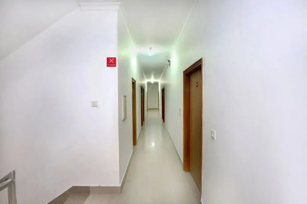 Hotel God Gift