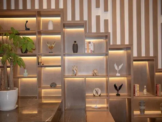 格雅轻居酒店(环球中心新会展店)
