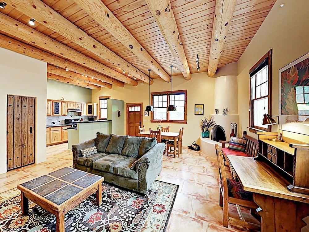 New Listing! Modern Adobe Condo W/ Fireplace Condo