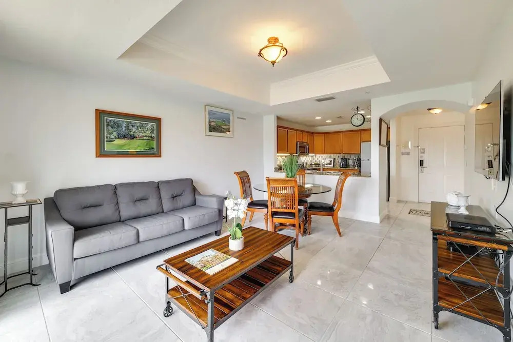 Golf Views: Kissimmee Condo on Reunion Course