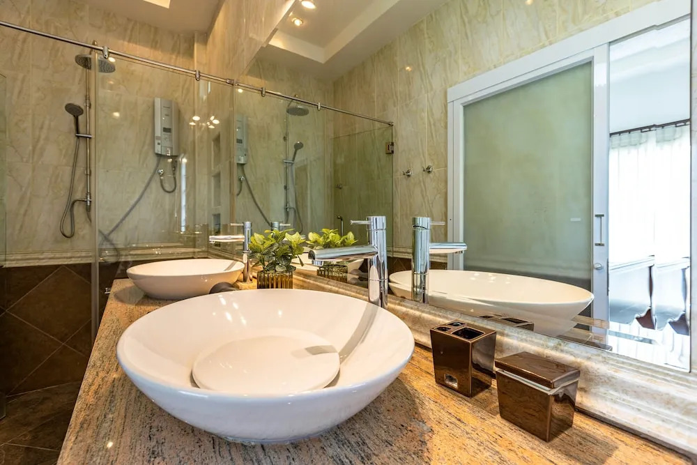 Private 3 Bedroom Pool Villa PP10