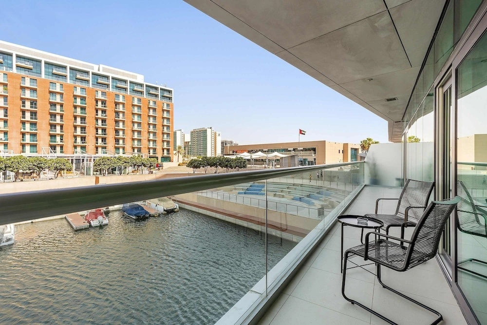 Silkhaus Chic 1bdr in Al Bandar Al Naseem A