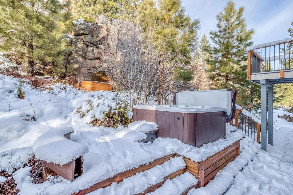 Cascade Chalet