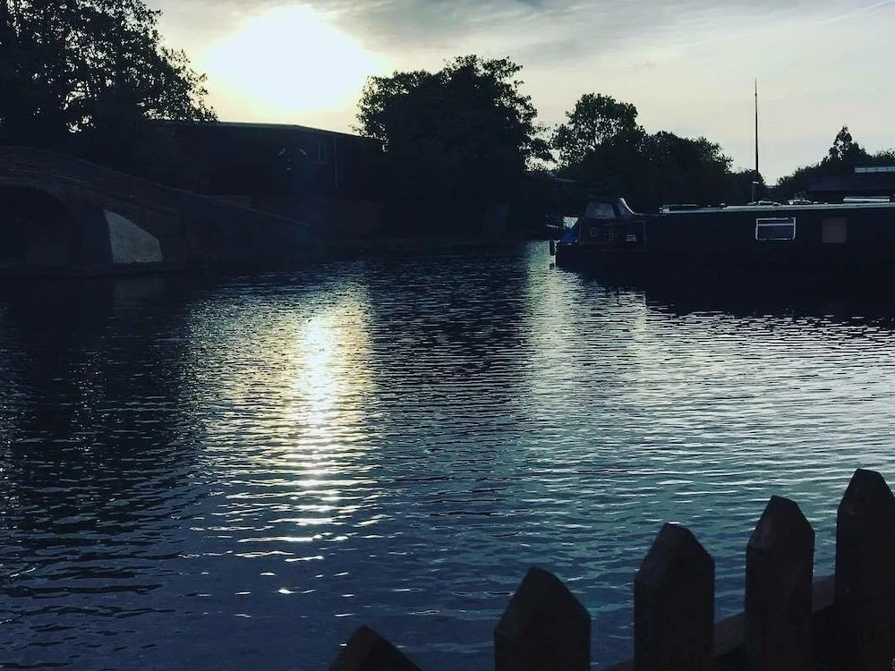 Canal Cottages