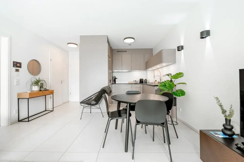 Comfy 1BR Apt w Balcony at Cloche dOr