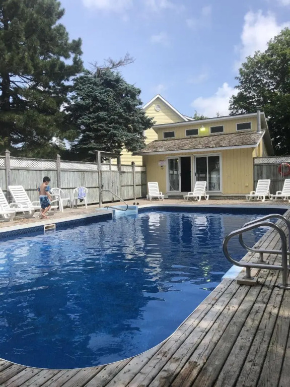 The Cavendish Motel