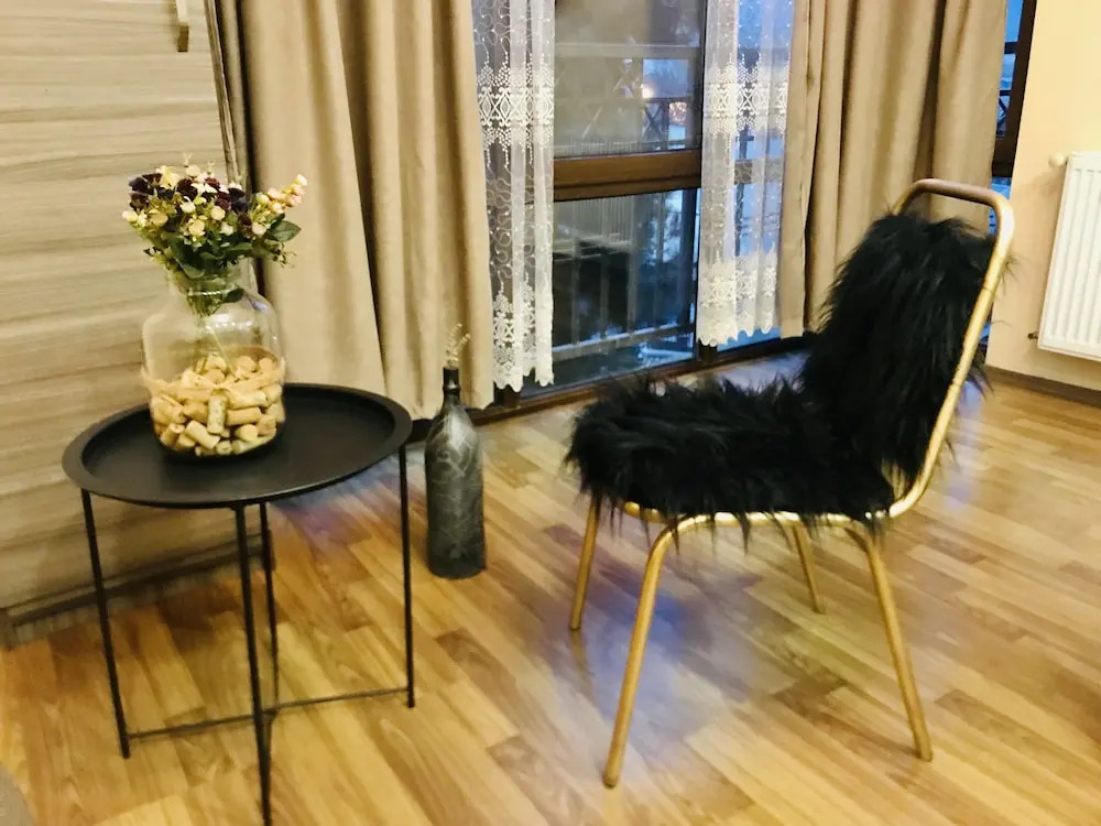 My flat near METEKHI