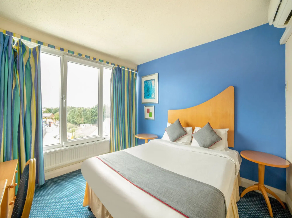 OYO The Chiltern Hotel