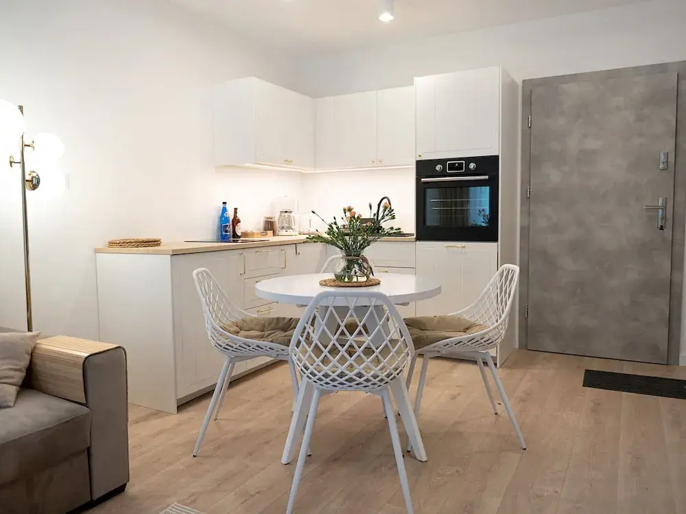 Comfortable Apartment, Year-round Pool