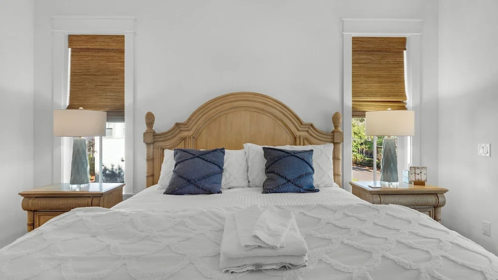 Access to Watercolor Pools & Beach Club - 4-bedroom Beach Oasis - Sleeps 12