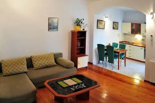 Apartments Gilve