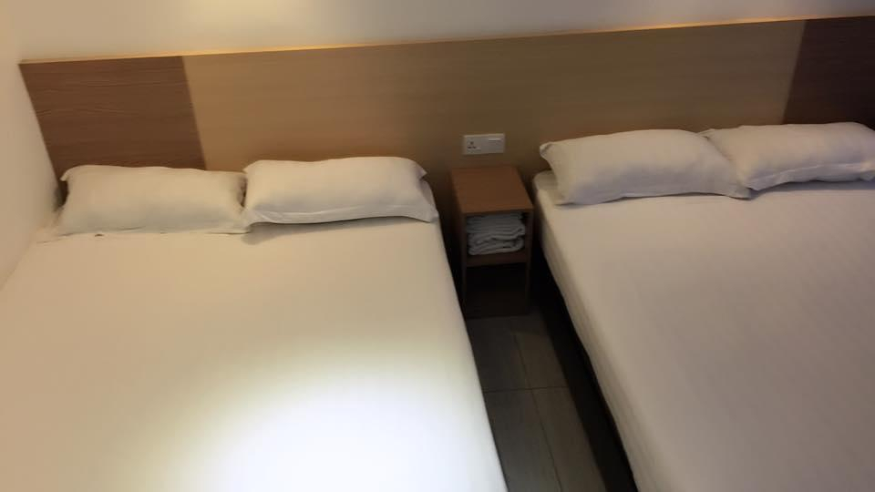 Dolphin Hotel