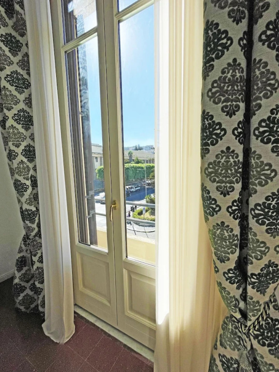 ISOLA - Smart Accomodation