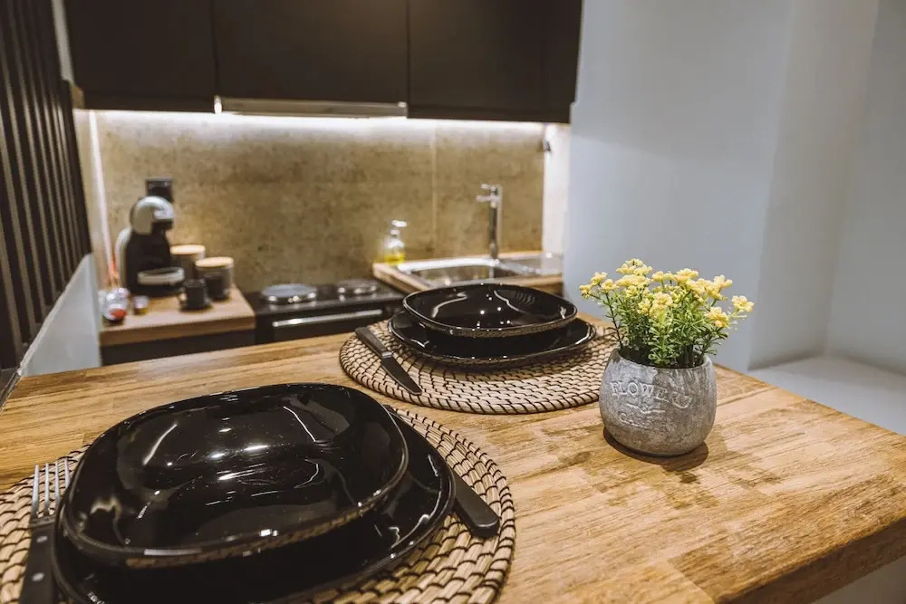Athens Center Modern Suite